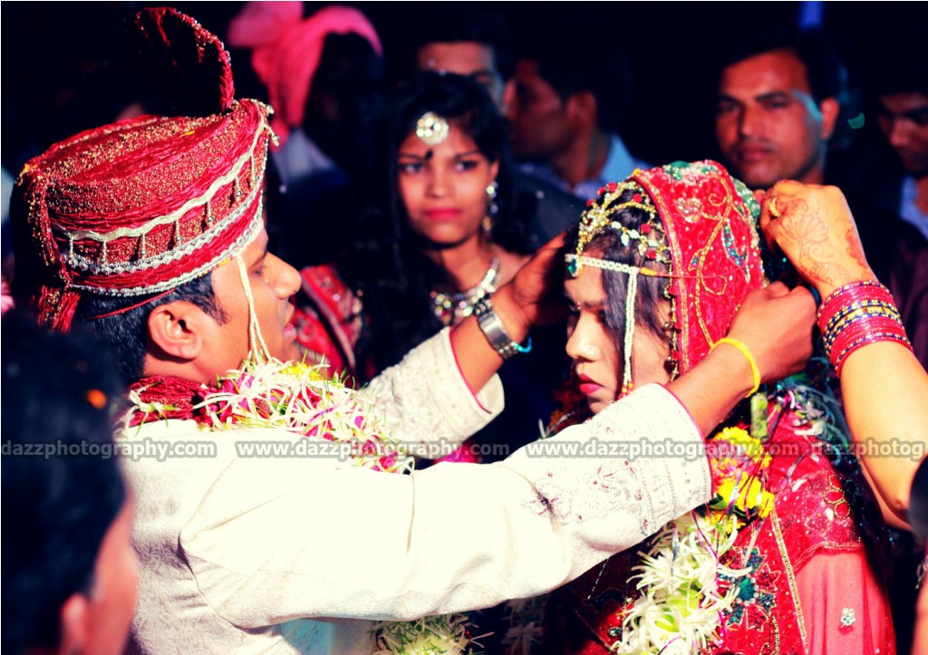 candid wedding photographer pune , mumbai , india